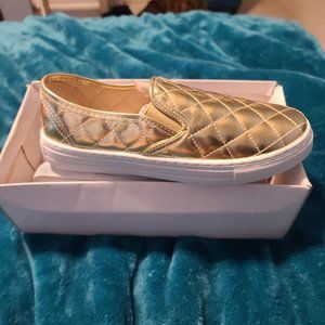Qupid quilted gold metallic slip on